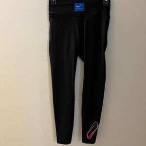 NWT!! Nike Running leggings